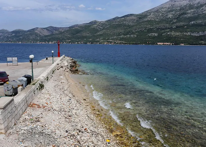 Apartment By The Sea - 21885 *